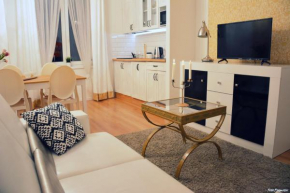 Gold Box Apartament